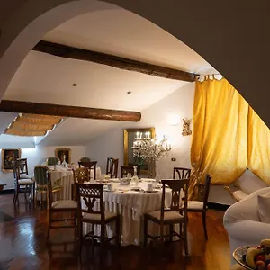 Morali Palace Affittacamere Genova